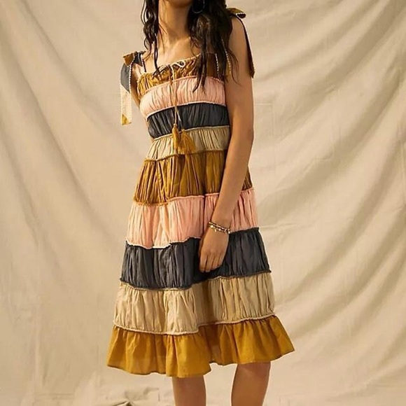 Anthropologie Let Me Be Letizia Color
Block Midi Dress - Picture 1 of 7